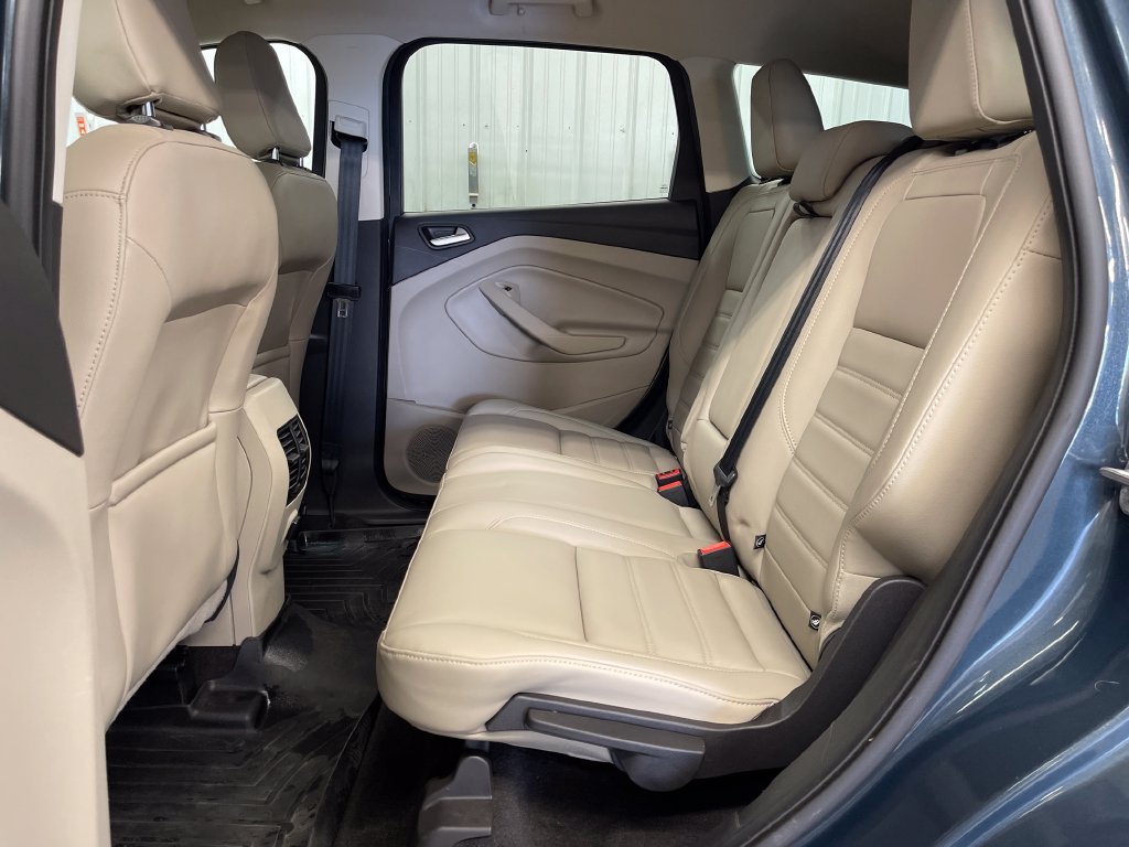 Used 2019 Green Ford SEL image 21