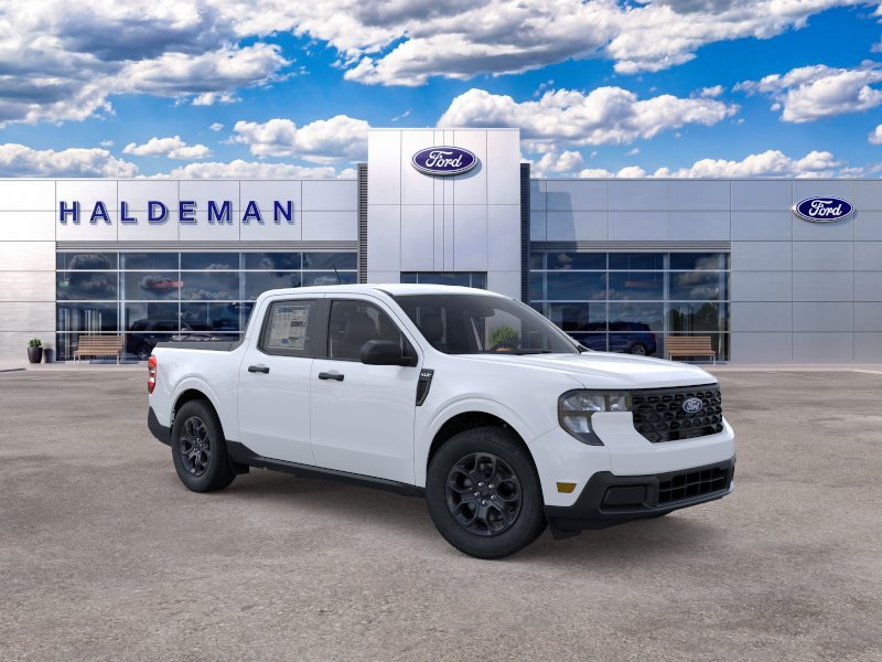New 2026 Oxford White Ford XLT image 7