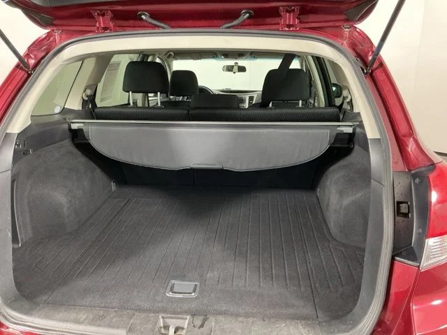 Used 2012 Red Subaru 2.5i Premium image 23