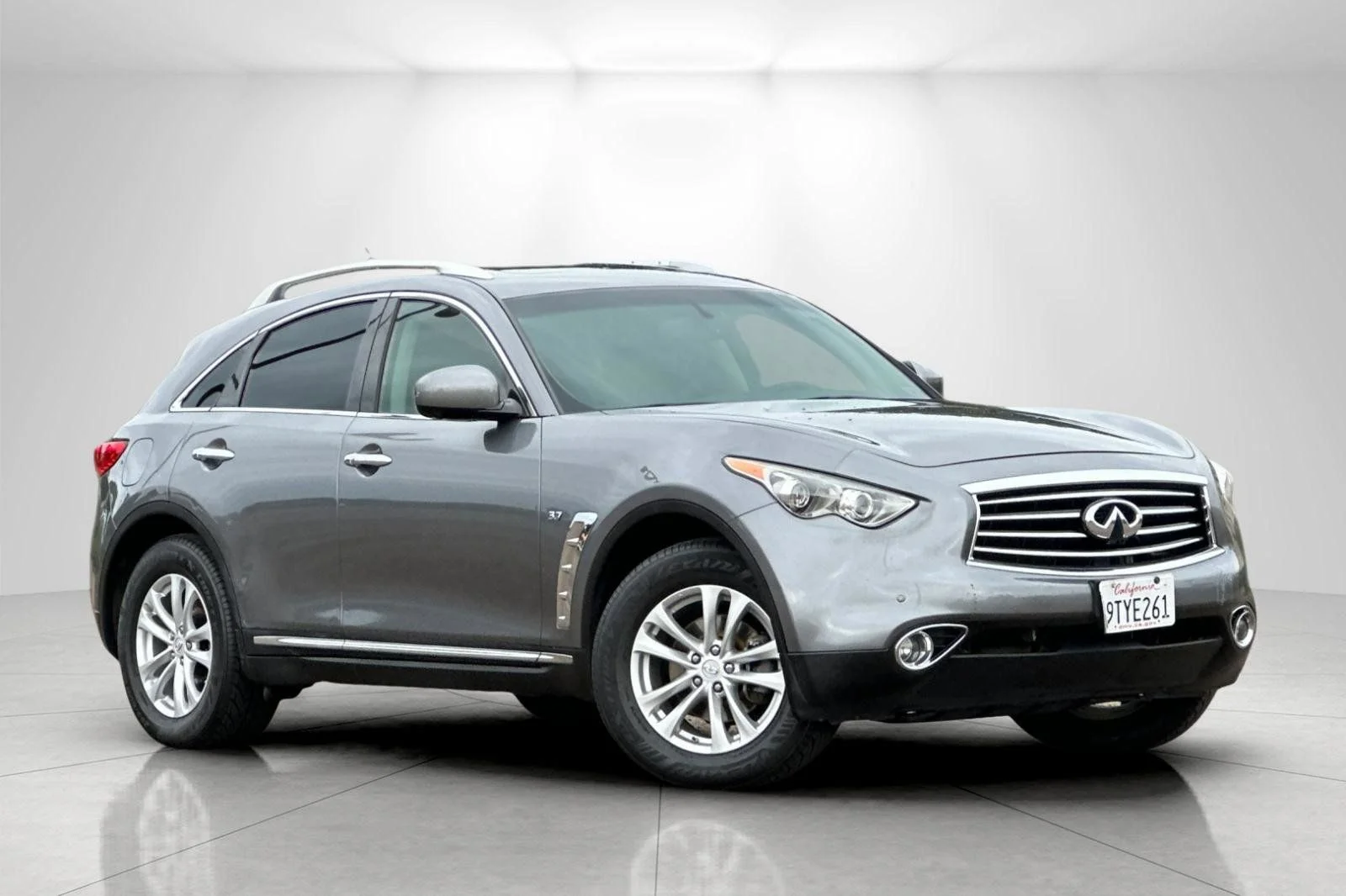 2016 INFINITI QX70 3.7 AWD's photo