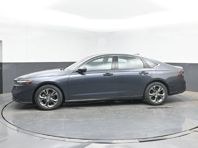 Used 2023 Gray Honda EX image 5