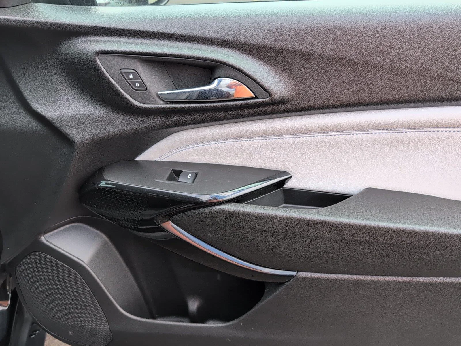 Used 2024 Mosaic Black Metallic Chevrolet LT image 38
