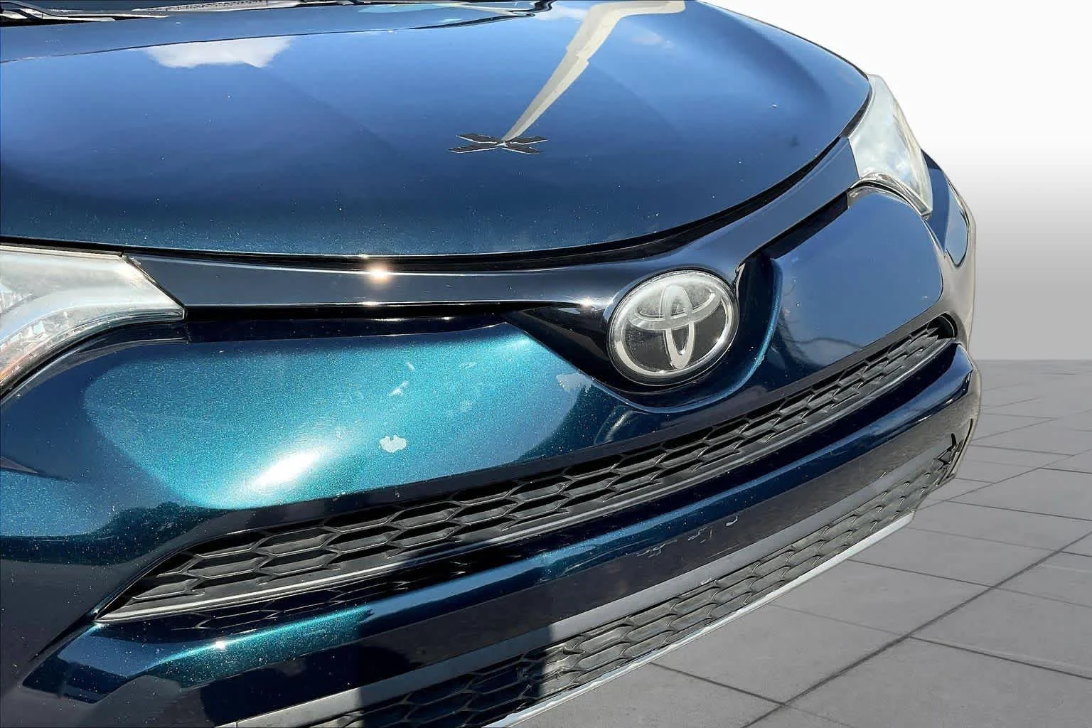 Used 2017 Galactic Aqua Mica Toyota SE image 30