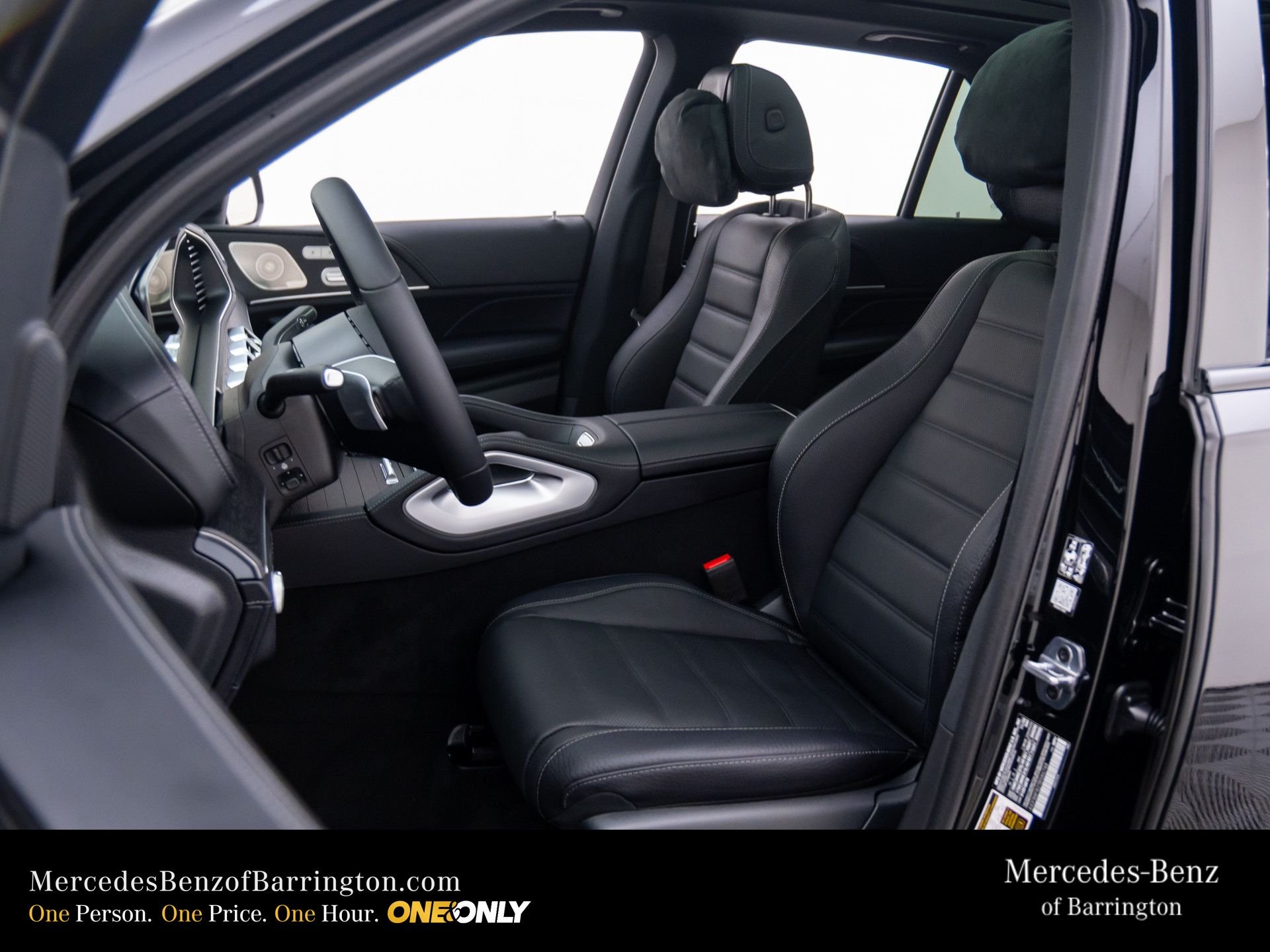 New 2026 Black Mercedes-Benz GLE 580 image 18