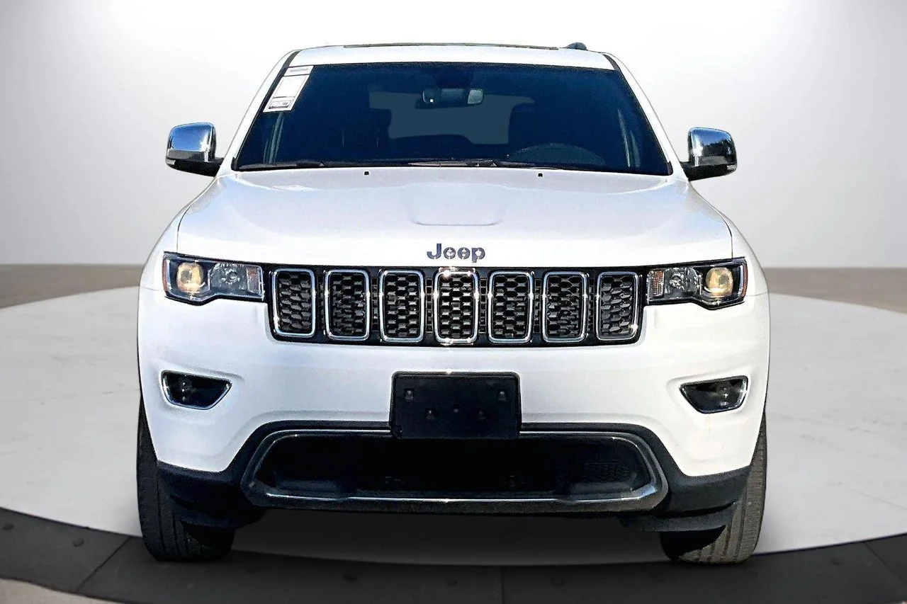 Certified Used 2022 White Jeep Limited image 3