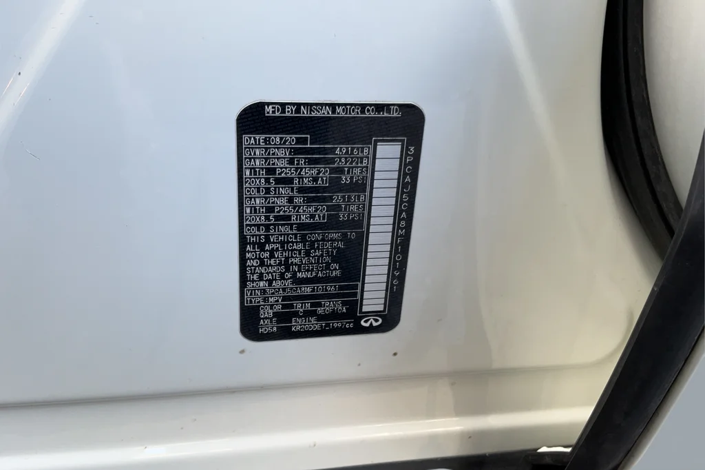 Used 2021 White INFINITI Sensory image 26