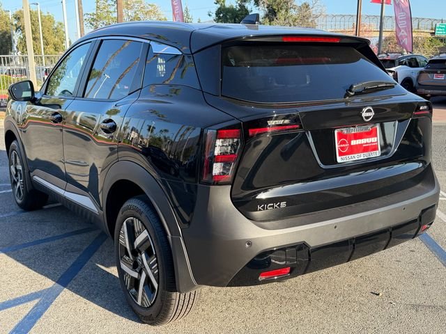 New 2026 Super Black Nissan SV image 5