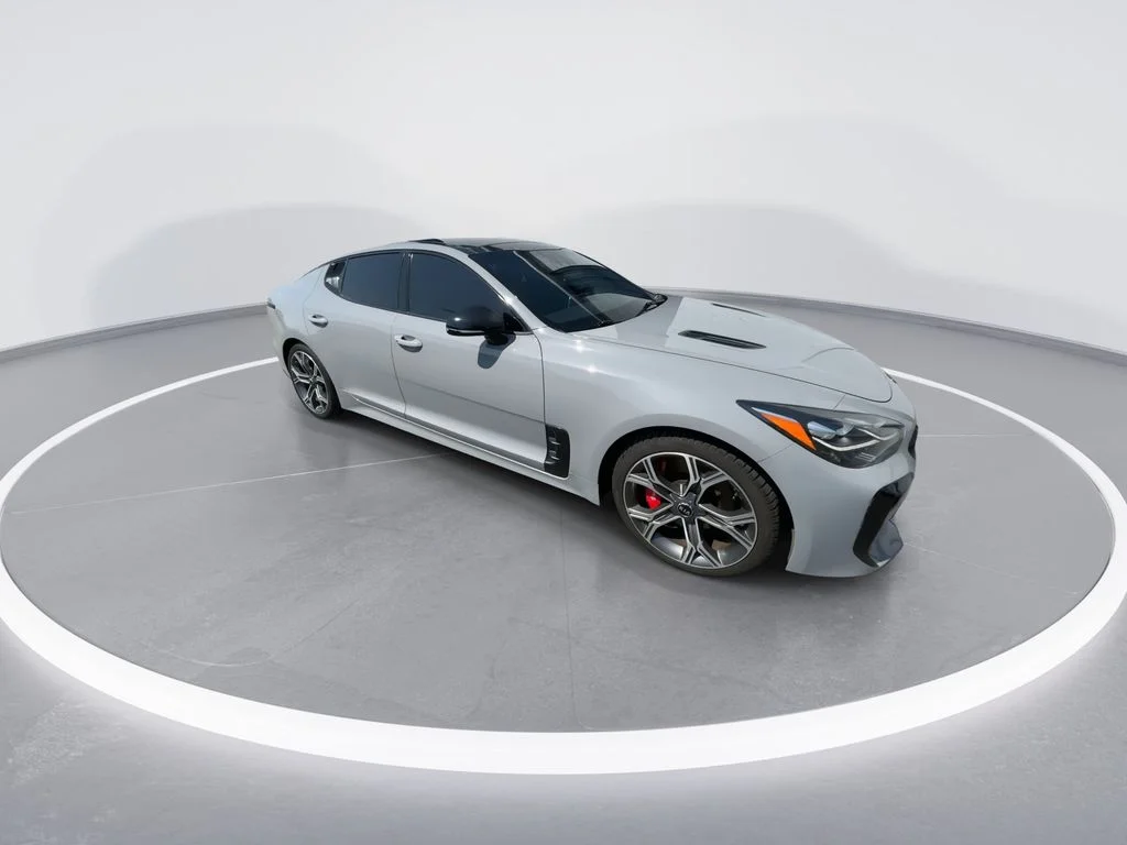 Used 2021 White Kia GT1 image 2