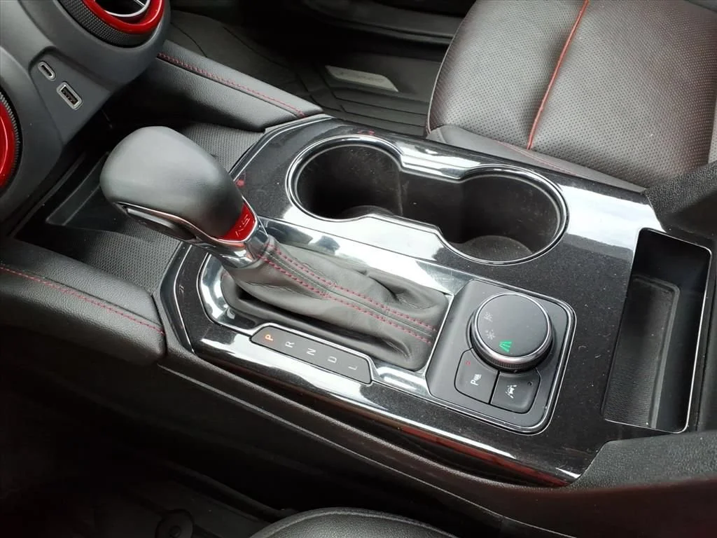 Used 2023 Iridescent Pearl Tricoat Chevrolet RS image 14