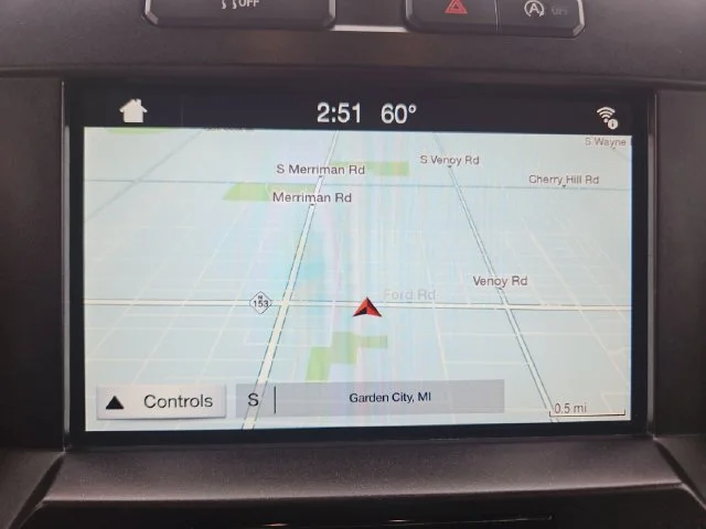 Used 2018 Red Ford XL image 20