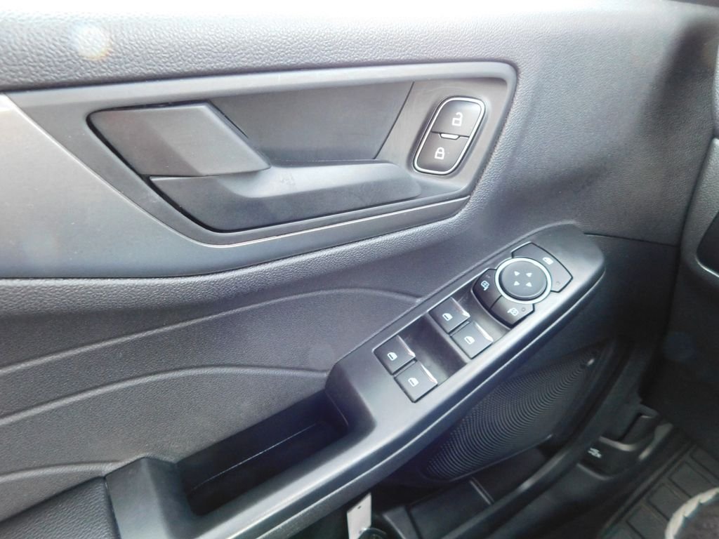 Used 2025 Oxford White Ford Active image 25