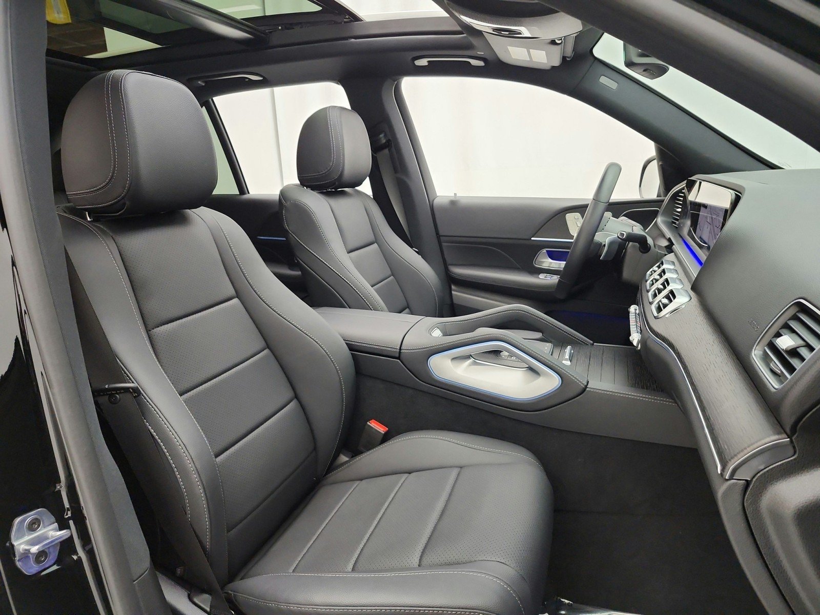 Certified Used 2026 Black Mercedes-Benz GLE 350 SUV image 20