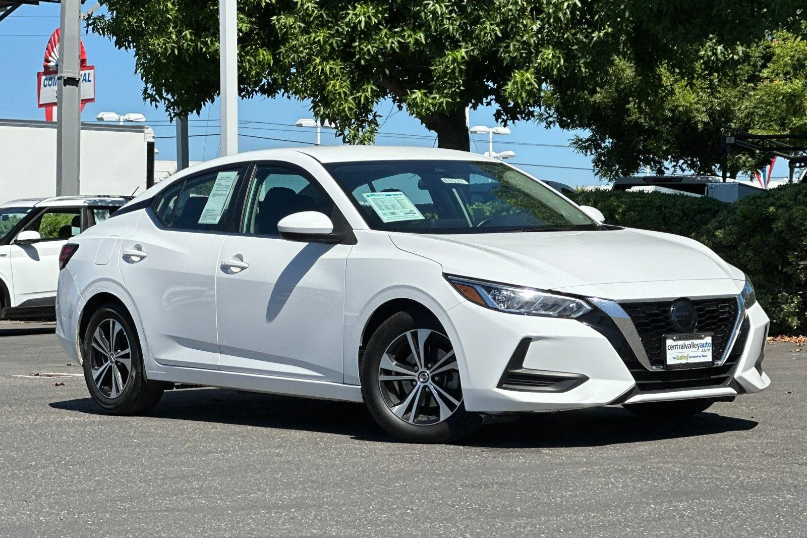 Used 2023 Aspen White Tricoat Nissan SV image 2