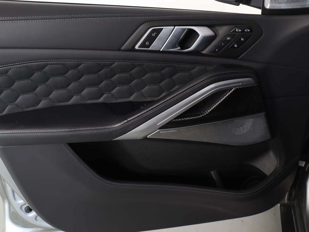 Used 2021 Donington Grey Metallic BMW  image 18