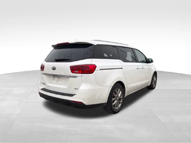 Used 2021 White Kia EX image 5