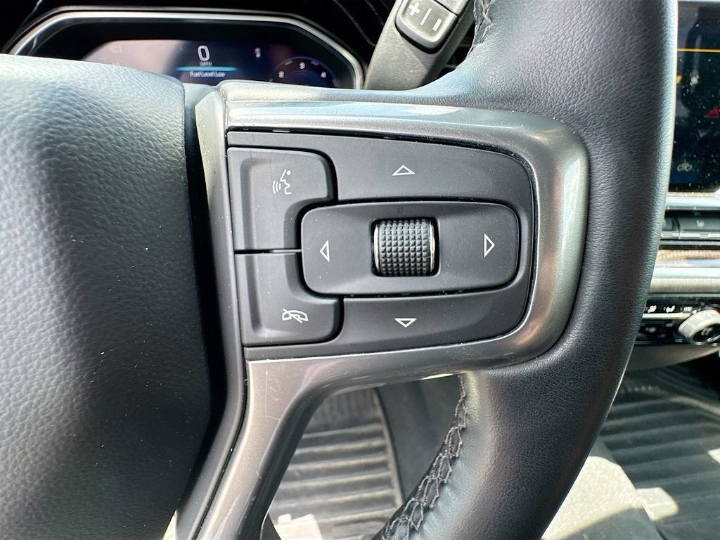 Used 2024 Black Chevrolet LT (2FL) image 39