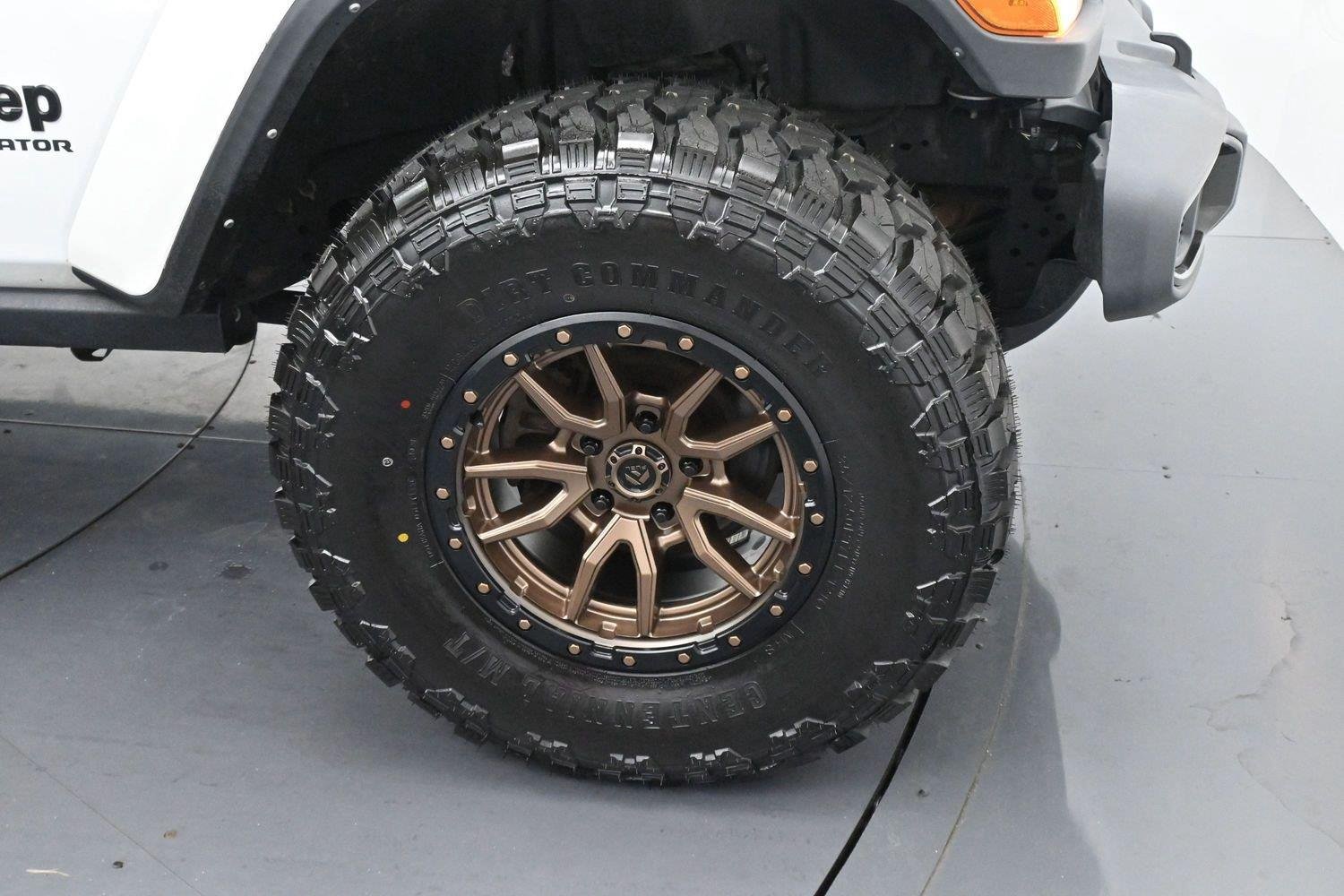 Used 2022 Bright White Clearcoat Jeep Willys image 29
