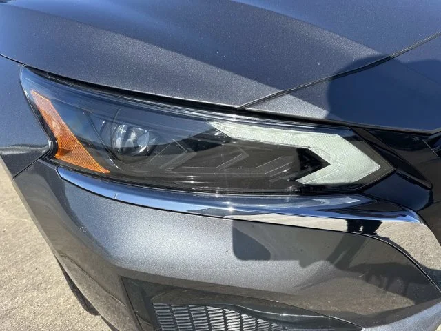 Used 2025 Gray Nissan 2.5 SV image 2