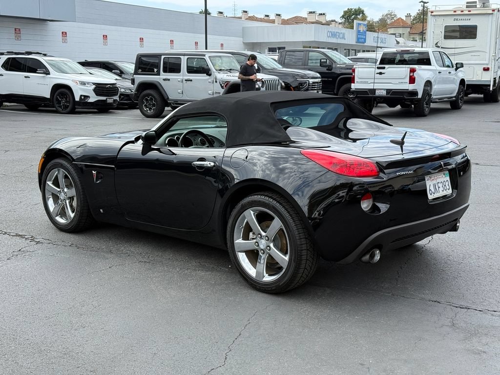 Used 2009 MYSTERIOUS (BLACK) Pontiac GXP image 12