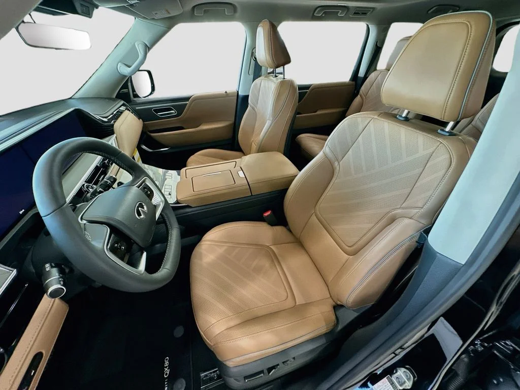 New 2027 BLACK OBSIDIAN INFINITI LUXE image 5