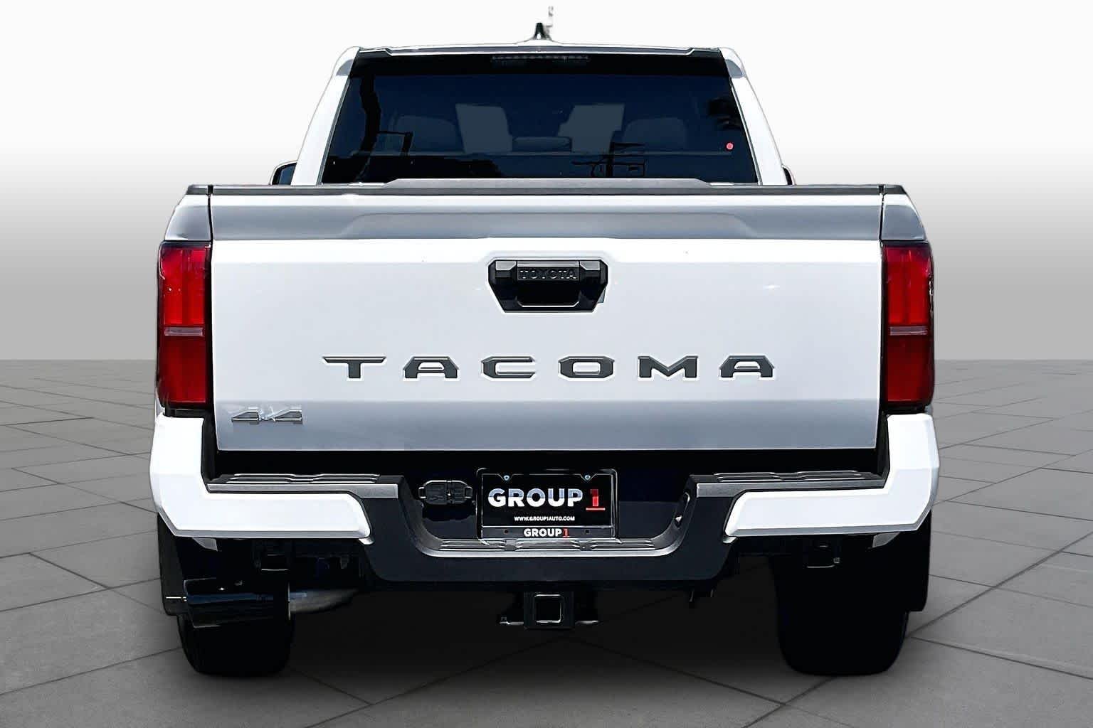 New 2026 Ice Cap Toyota SR5 image 4
