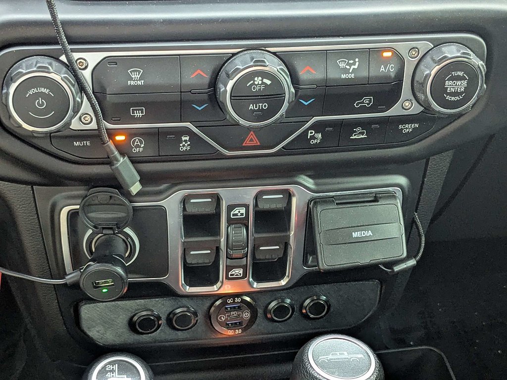 2020 Jeep Gladiator Sport S - Photo 21