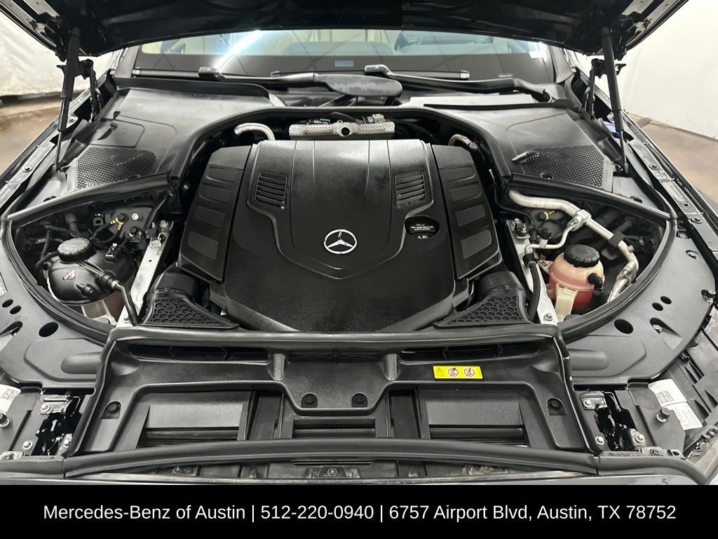 Certified Used 2022 Gray Mercedes-Benz S 580 image 13