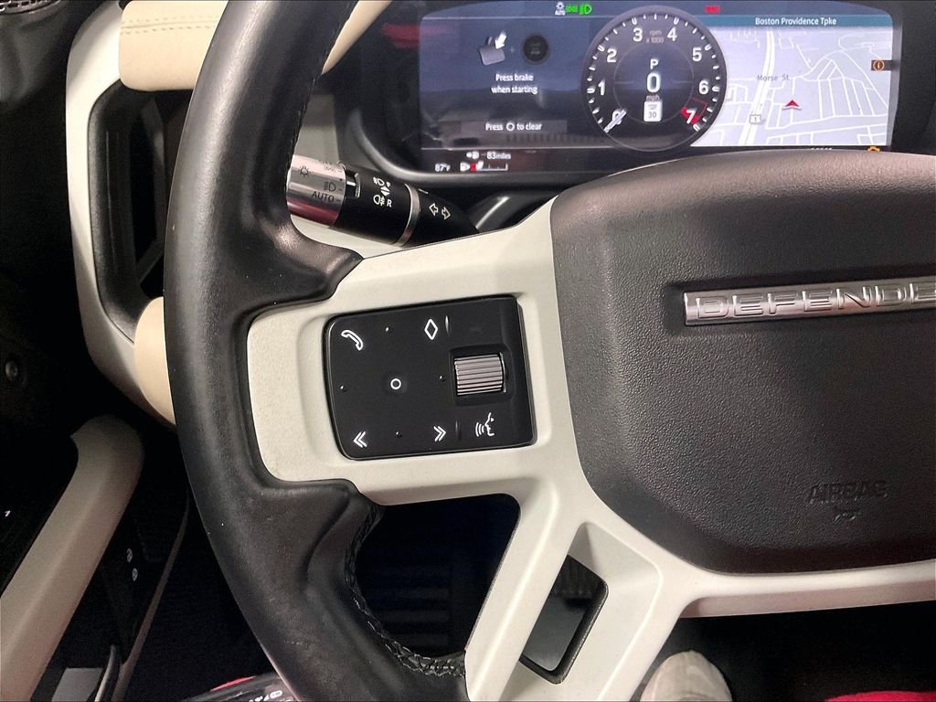 Used 2020 Green Land Rover SE image 23