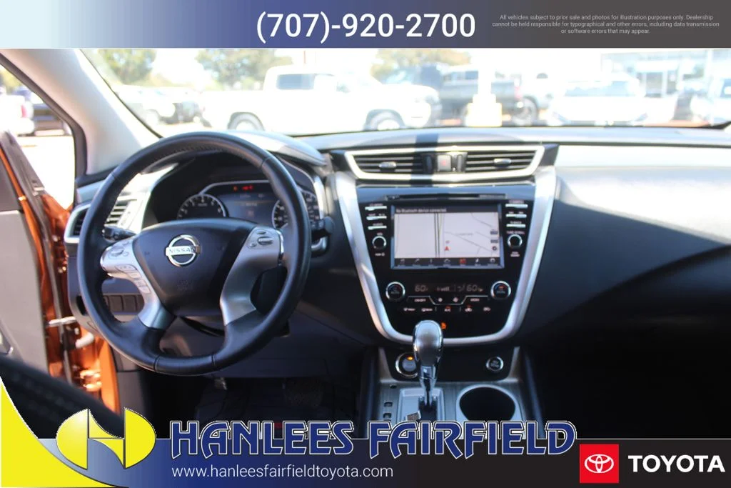 Used 2015 Orange Nissan SV image 17
