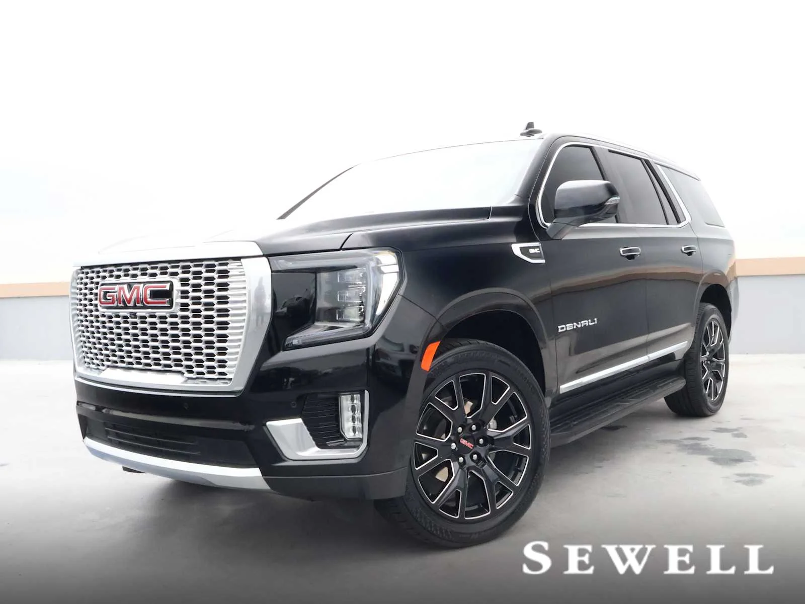 2024 GMC Yukon 4WD Denali's photo