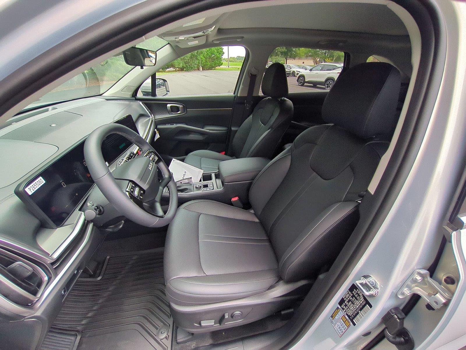 New 2026 Ivory Silver Kia S image 18
