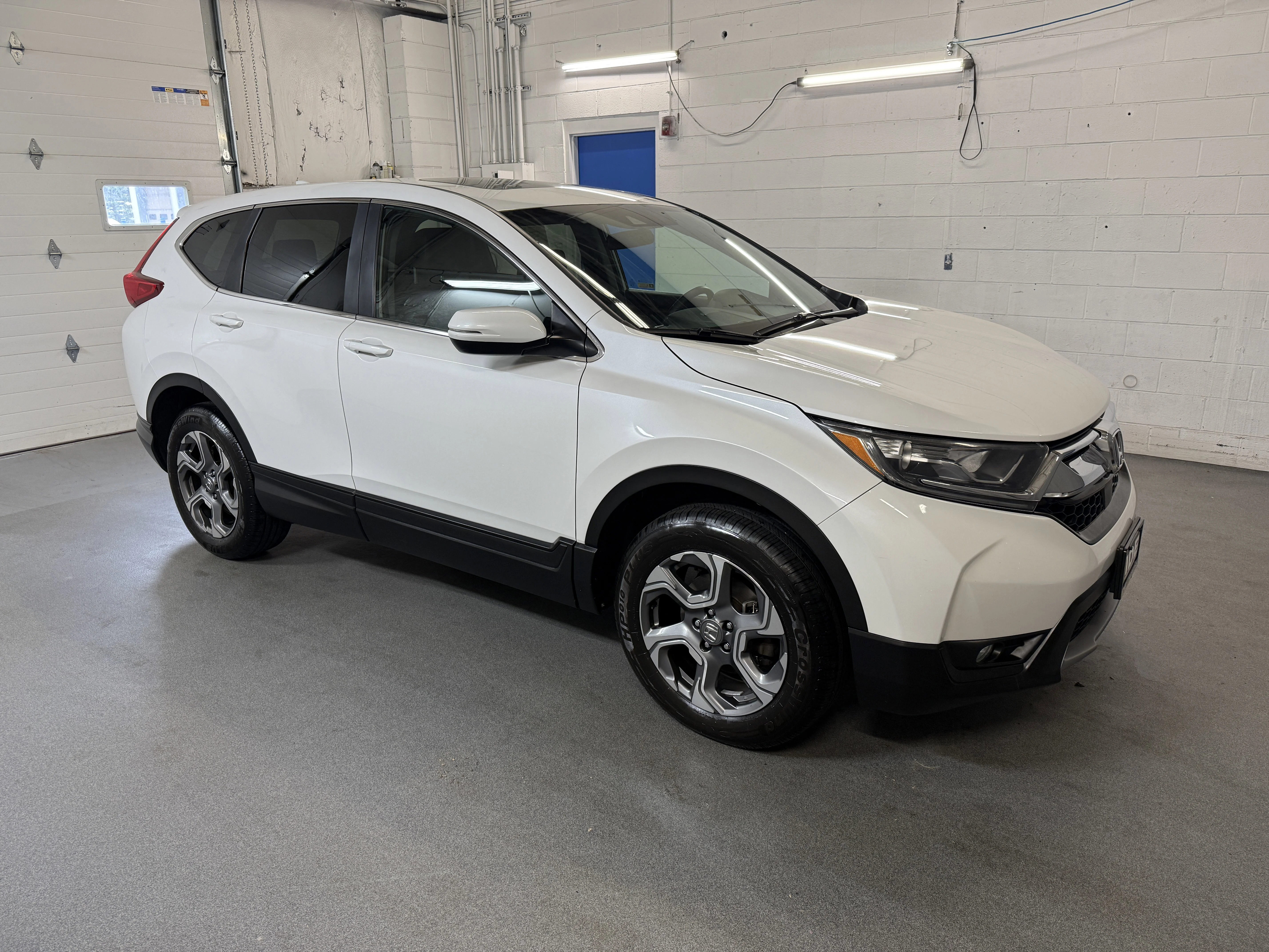 Certified Used 2019 Platinum White Pearl Honda EX image 11