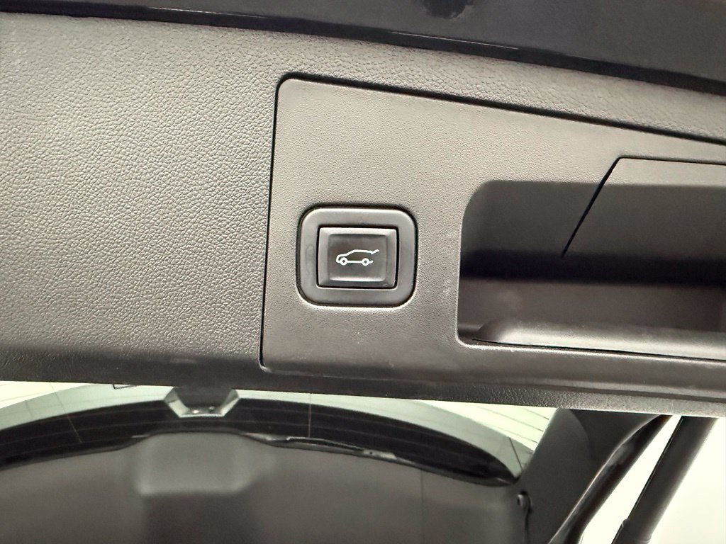 Certified Used 2022 Black Cadillac Sport image 11