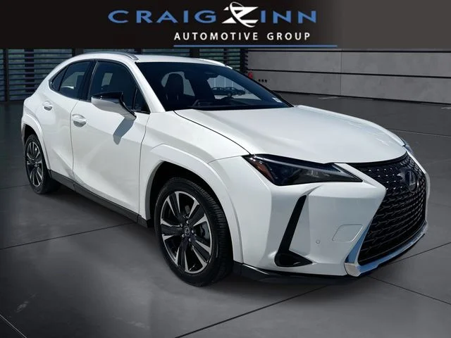 2025 Lexus UX Hybrid