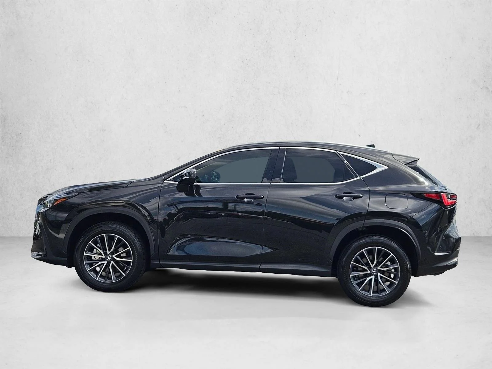 Certified Used 2025 Caviar Lexus NX 250 Premium image 9