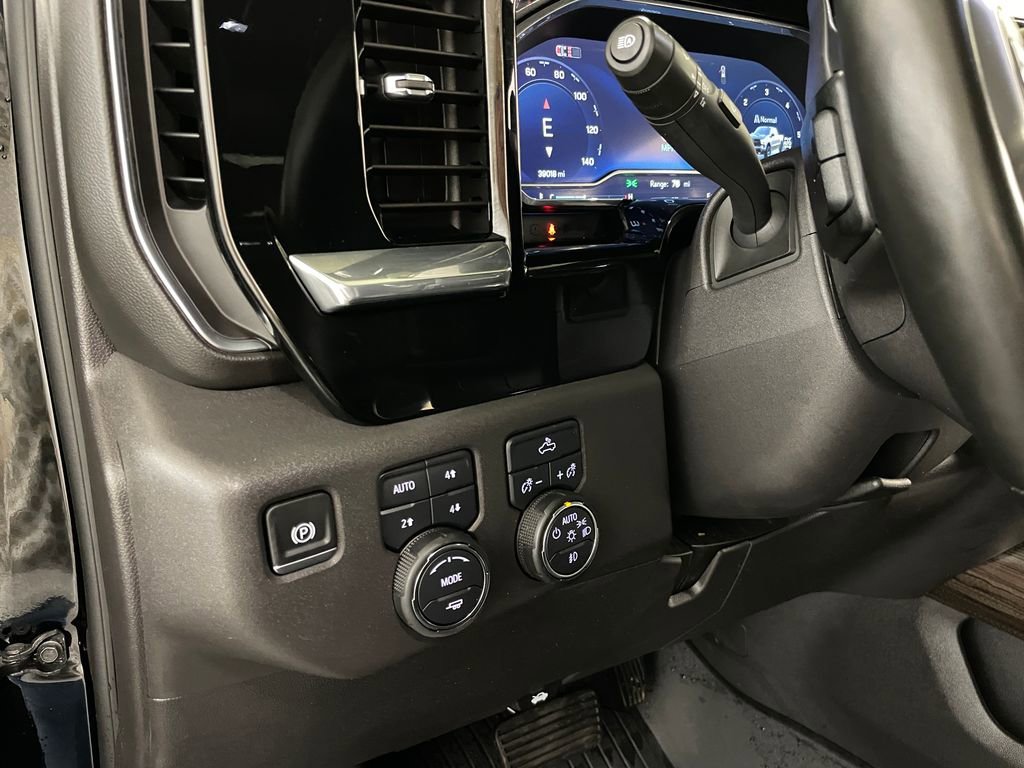 2025 Chevrolet Silverado 1500 LT Trail Boss - Photo 28