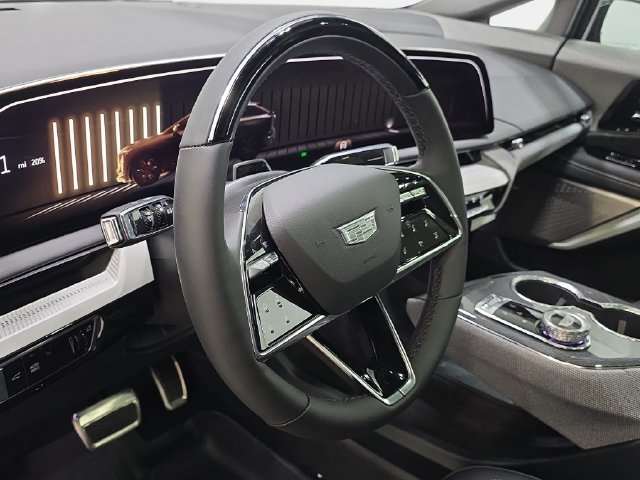2027 Cadillac OPTIQ Sport - Photo 12