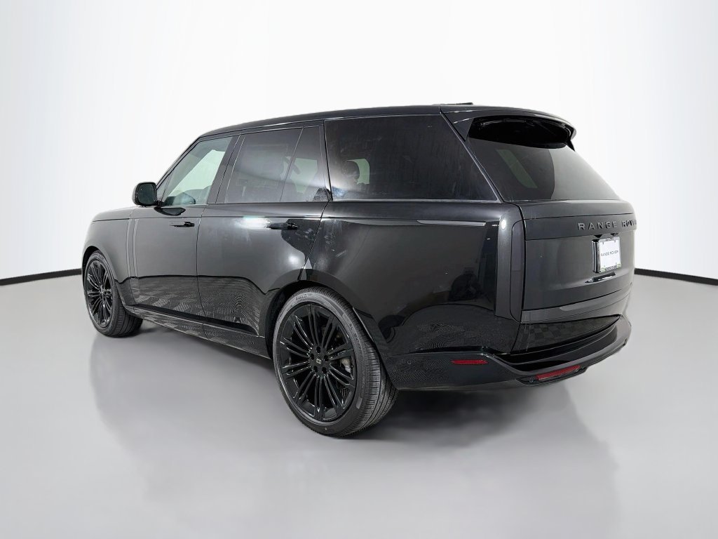 New 2027 Santorini Black Land Rover SE image 7