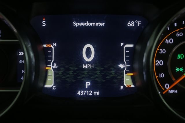 Used 2023 Black Jeep Sport image 32