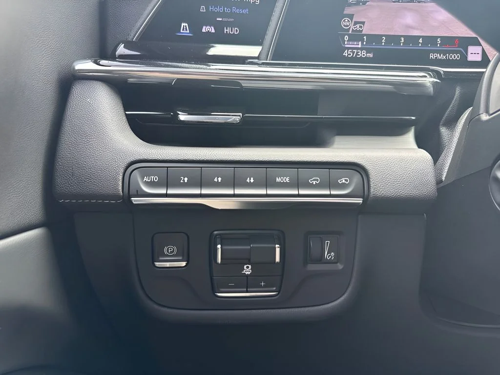 Used 2023 Black Cadillac Sport image 27