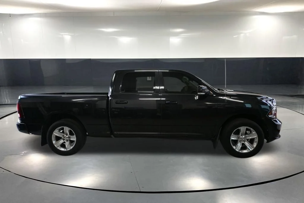 Used 2016 Black Ram Sport image 3