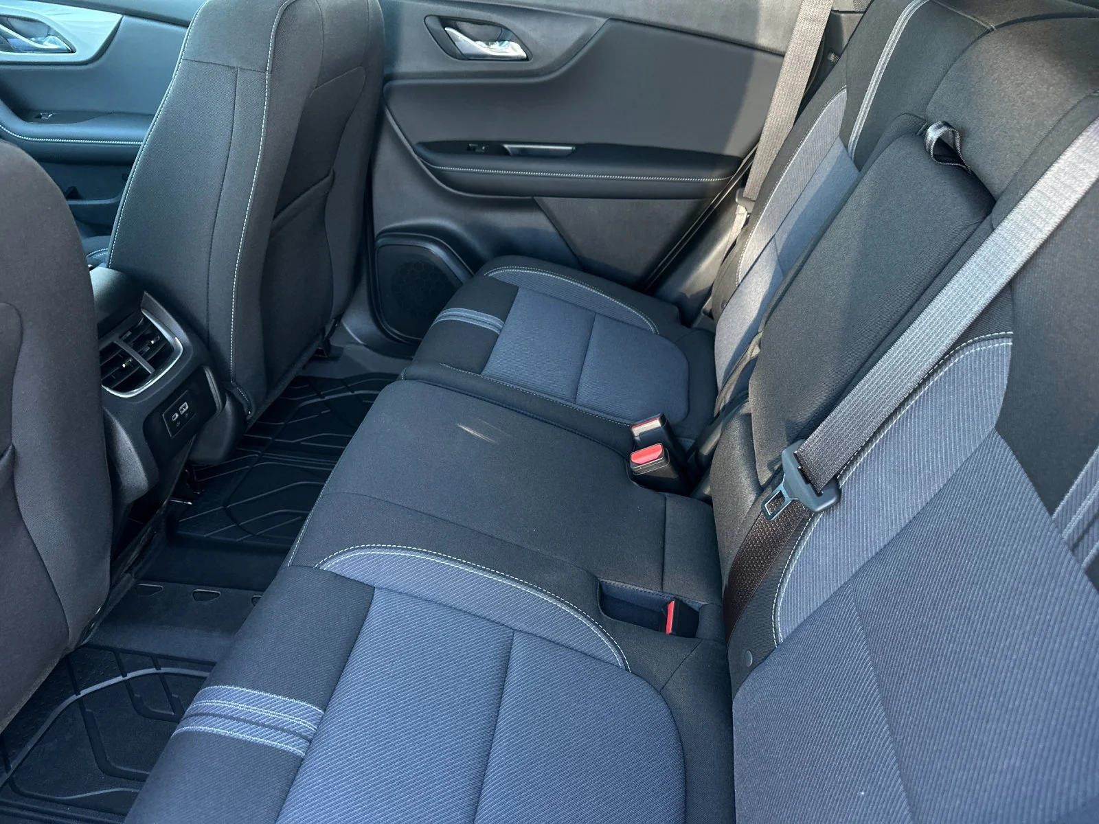 2026 Chevrolet Blazer 2LT - Photo 12