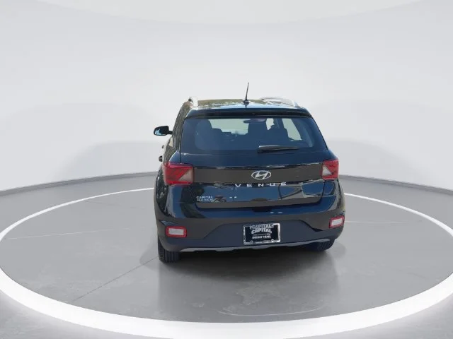 Used 2026 Black Hyundai SEL image 7