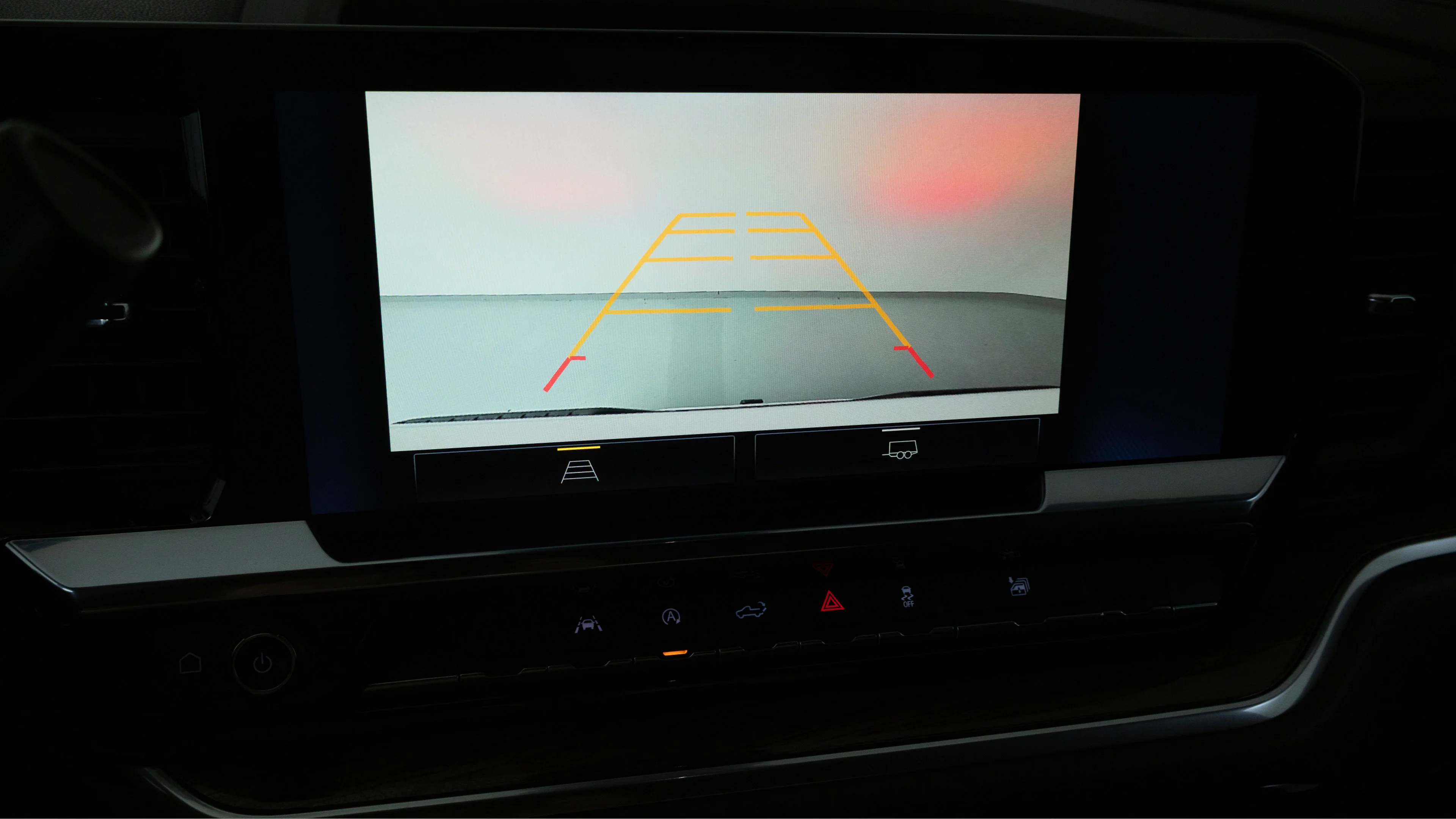 Used 2025 Summit White Chevrolet LT image 15