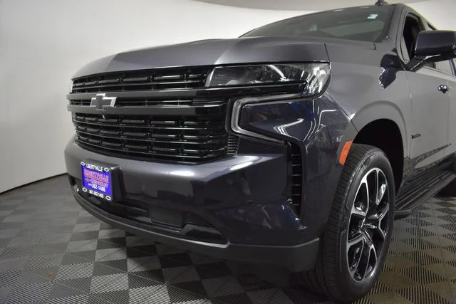 Used 2023 Gray Chevrolet RST image 3