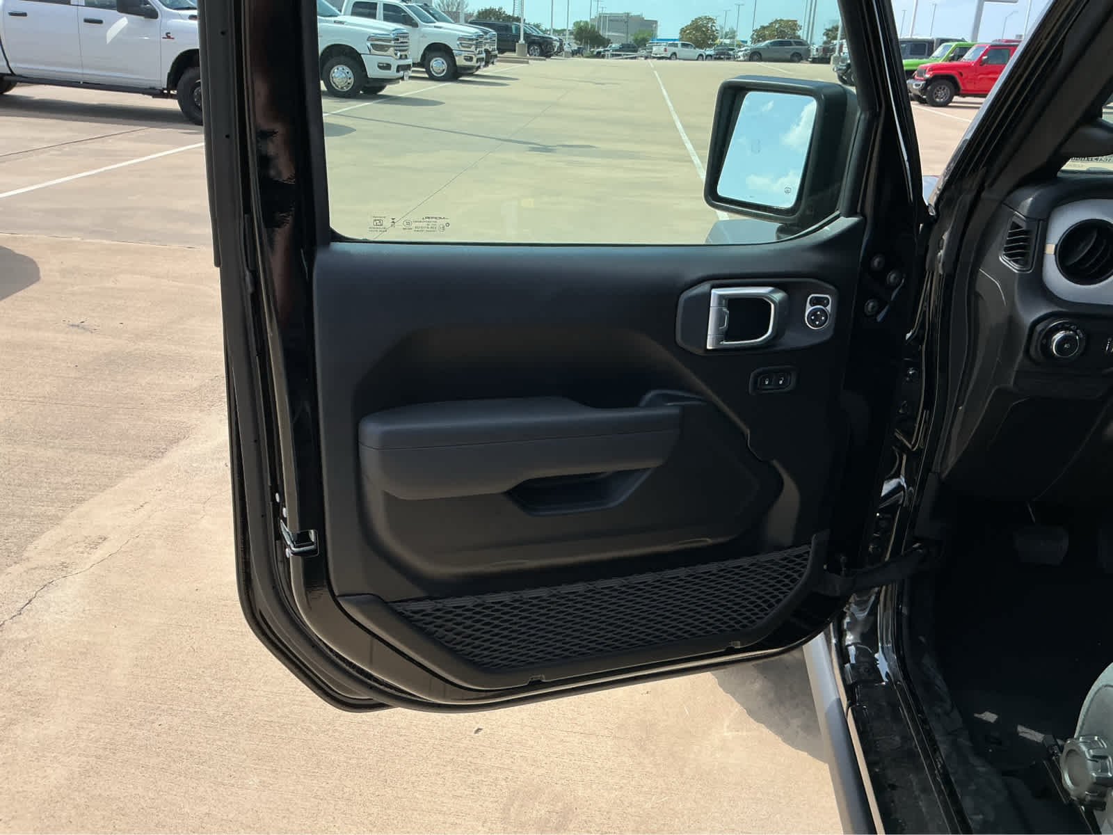 New 2026 Black Clear-Coat Exterior Paint Jeep Willys image 13