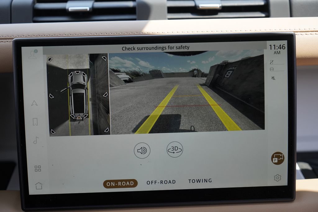Certified Used 2025 Red Land Rover X-Dynamic SE image 15