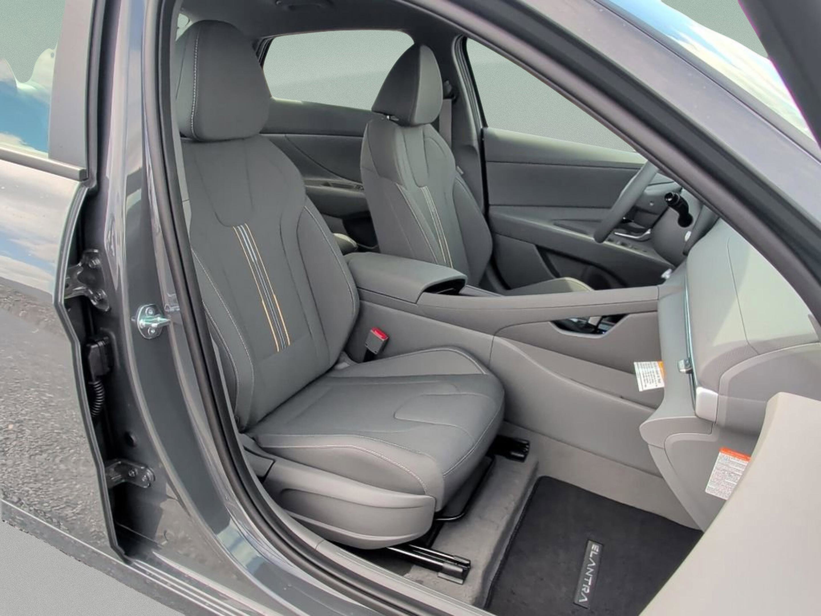 New 2026 Ecotronic Gray Hyundai Blue image 35
