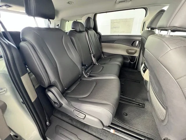 New 2027 White Kia EX image 42