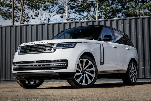 2026 Land Rover Range Rover SE